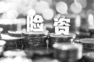赚配网 险资权益配置稳健增长 青睐“绩优生”