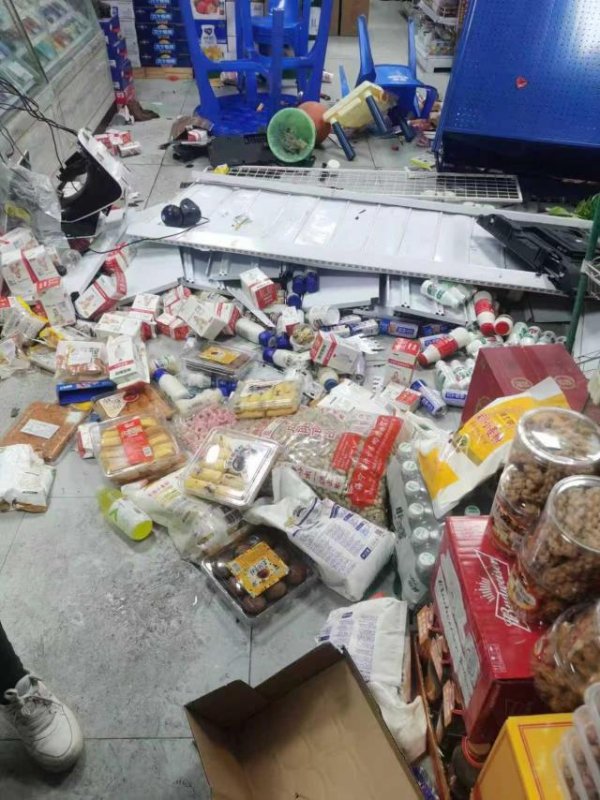 倍倍网 男子遭殴打后持刀刺死两打人者，一审被判死刑，法院：带有明显泄愤动机